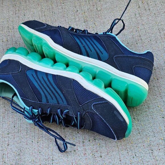 Danskin Now Women Sneaker Athletic Sport Blue Running Shoes Lace Up Size 8.5US - Picture 8 of 11